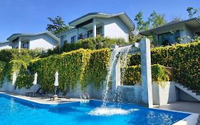 Khaolak Blue Sky
